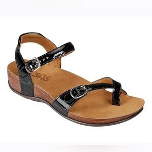 SAS Pampa Black Patent Leather Strappy Toe Loop Sandal